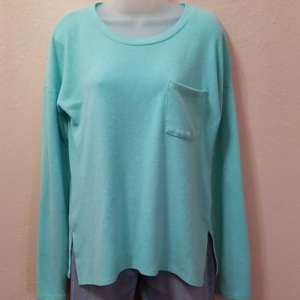 SO sweater